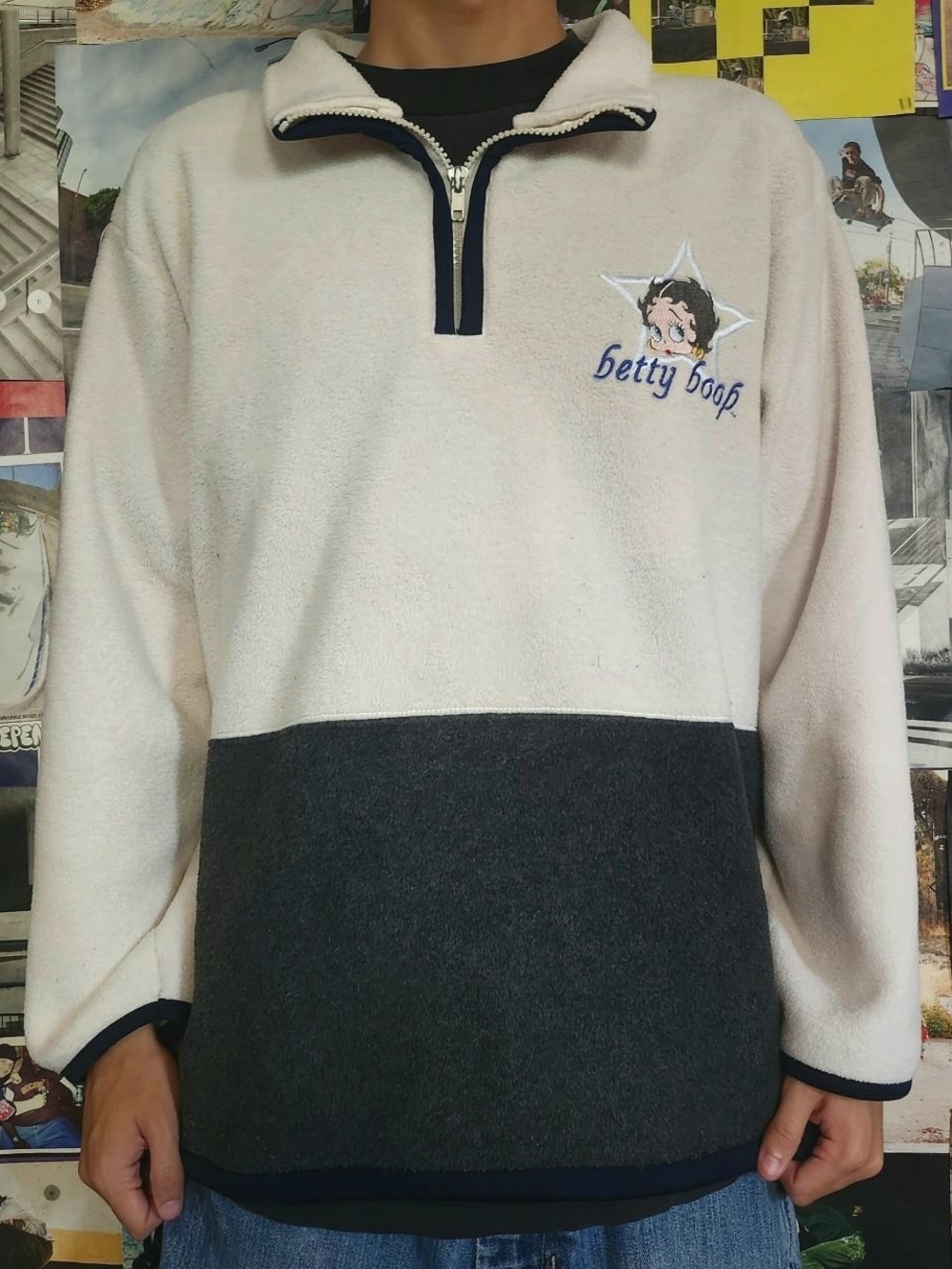 2000s Betty Boop Vintage White Fleece 1/4 Zip Color Block Sweater - Adult Large